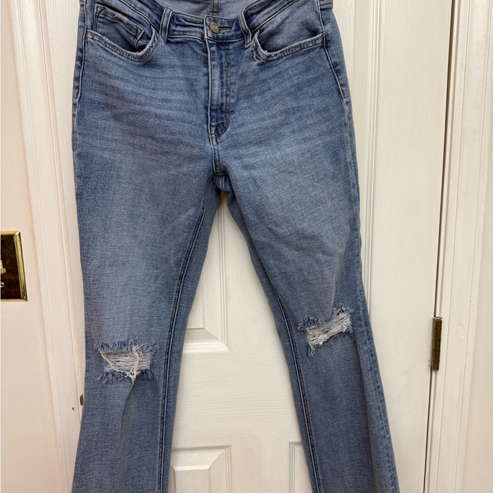 Stylish Light Blue Ripped Women's Jeans
